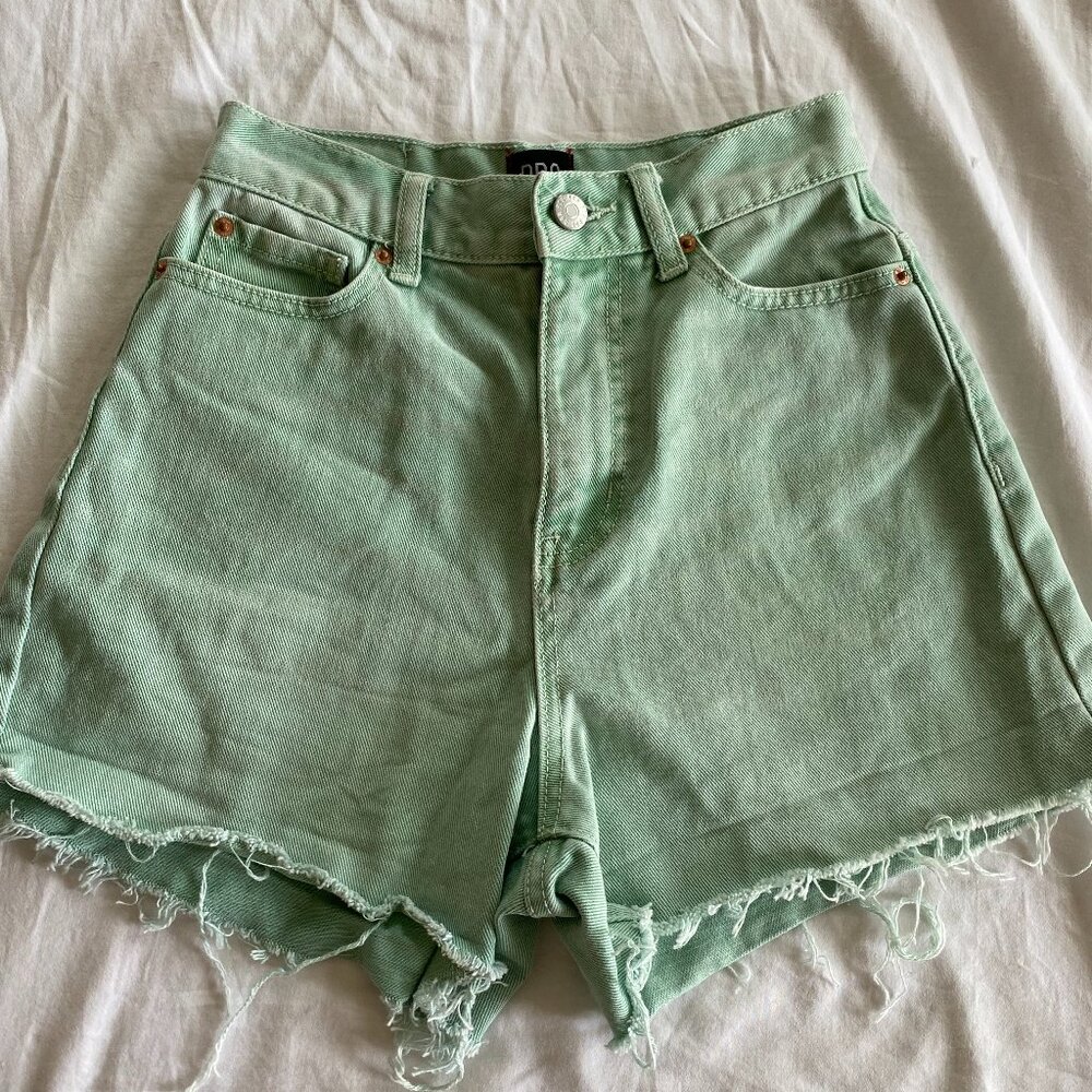 BDG A line short in mint size: 24, Urban